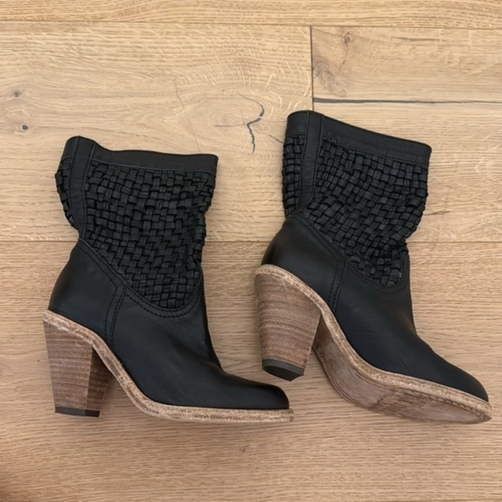 Australia Luxe Collective Wynn Black Leather Woven Heel Boots 7.5 38